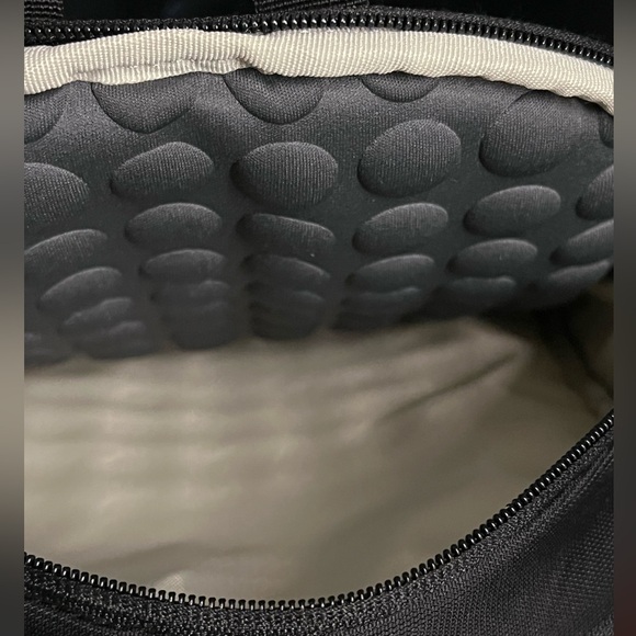 Sherpani Backpack - Picture 3 of 4